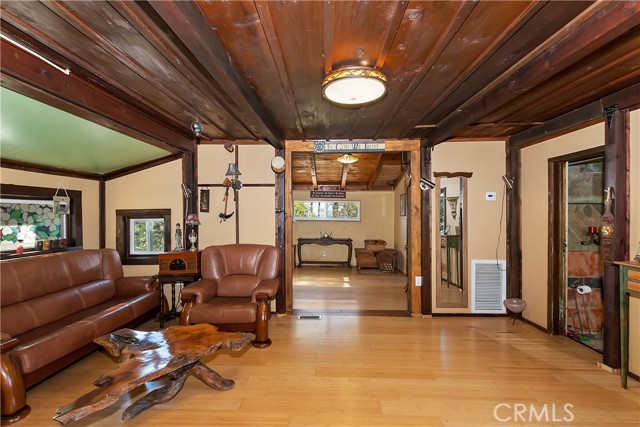 Detail Gallery Image 9 of 40 For 25451 Mid Ln, Twin Peaks,  CA 92325 - 3 Beds | 2 Baths