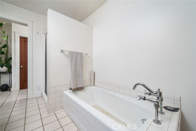 Image 25 of 37 For 125 11th Street