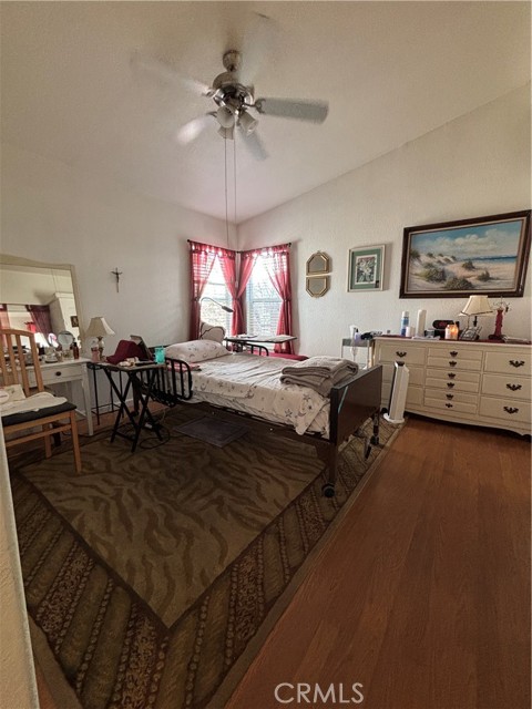 Detail Gallery Image 10 of 12 For 23701 S Western 78a,  Torrance,  CA 90501 - 3 Beds | 2 Baths