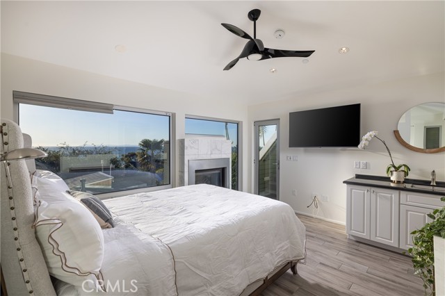 Detail Gallery Image 8 of 51 For 31911 Crestwood Place, Laguna Beach,  CA 92651 - 2 Beds | 2 Baths