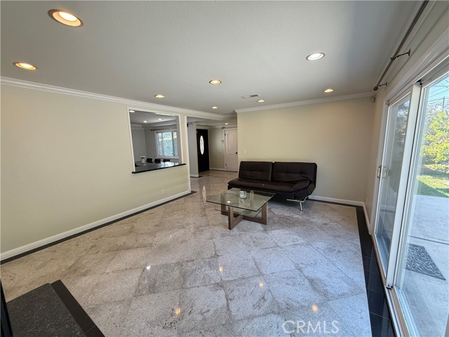 Detail Gallery Image 17 of 43 For 3071 Platte, Costa Mesa,  CA 92626 - 3 Beds | 2 Baths