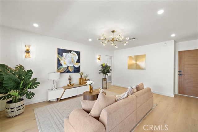 Detail Gallery Image 10 of 31 For 13112 Palomar St, Westminster,  CA 92683 - 3 Beds | 2 Baths