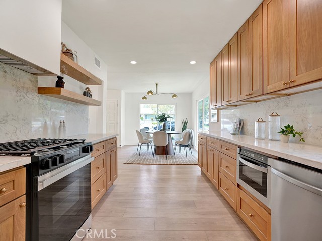 3212 Sunnywood Drive, Fullerton CA: https://media.crmls.org/medias/787b409f-c7a4-4115-b2bf-cafd6b7c7dbf.jpg