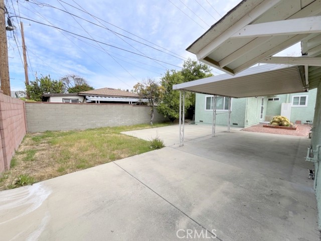 Detail Gallery Image 30 of 31 For 2005 N Evergreen St, Burbank,  CA 91505 - 4 Beds | 2 Baths