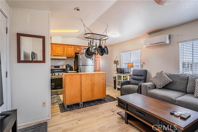 Detail Gallery Image 8 of 29 For 15980 Grand Ave #T11,  Lake Elsinore,  CA 92530 - 1 Beds | 1 Baths