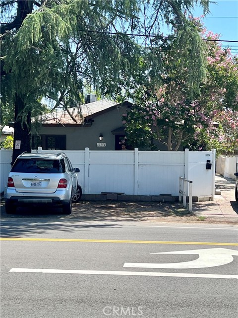 10550 Oxnard Street, North Hollywood (los Angeles), CA, 91606 10550 Oxnard Street, North Hollywood (los Angeles), CA, 91606
