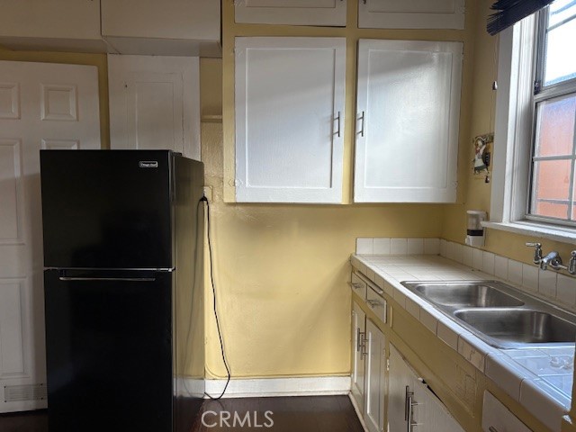 Detail Gallery Image 5 of 11 For 4238 La Salle, Los Angeles,  CA 90062 - – Beds | – Baths