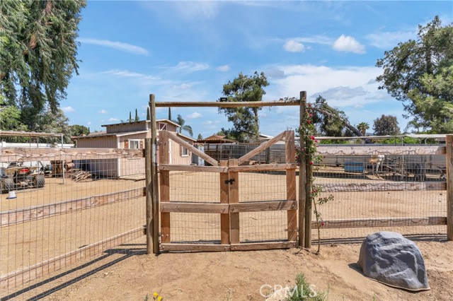 Detail Gallery Image 43 of 74 For 20660 Bell Ave, Nuevo,  CA 92567 - 4 Beds | 3 Baths