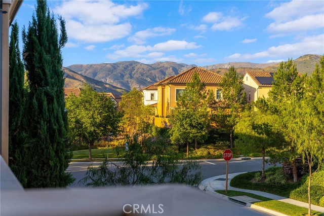 Detail Gallery Image 36 of 75 For 117 Petunia, Irvine,  CA 92618 - 4 Beds | 4 Baths