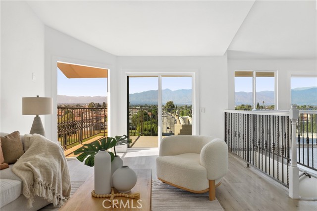 1023 Mooney Drive, Monterey Park CA: https://media.crmls.org/medias/787f8ead-b6e5-412f-96d8-a4669ece77b9.jpg