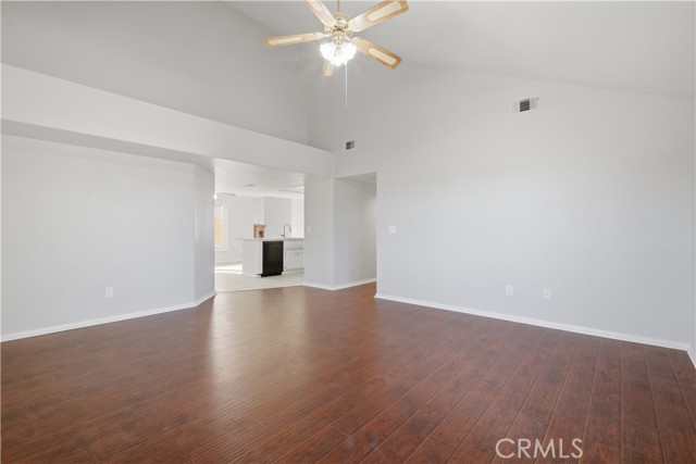 Detail Gallery Image 6 of 32 For 21601 Adler, California City,  CA 93505 - 3 Beds | 2 Baths