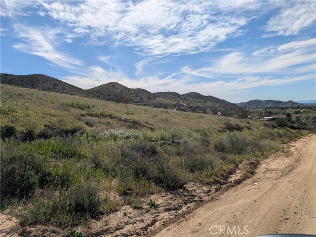 Detail Gallery Image 14 of 18 For 8401 Sierra Hwy, Agua Dulce,  CA 91390 - – Beds | – Baths