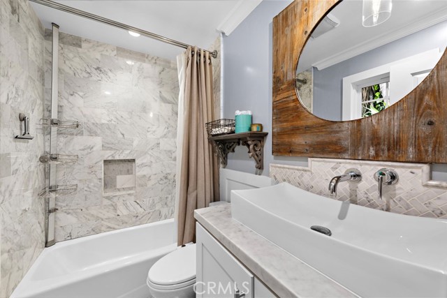 Detail Gallery Image 18 of 37 For 1165 Skyline Dr, Laguna Beach,  CA 92651 - 3 Beds | 3 Baths