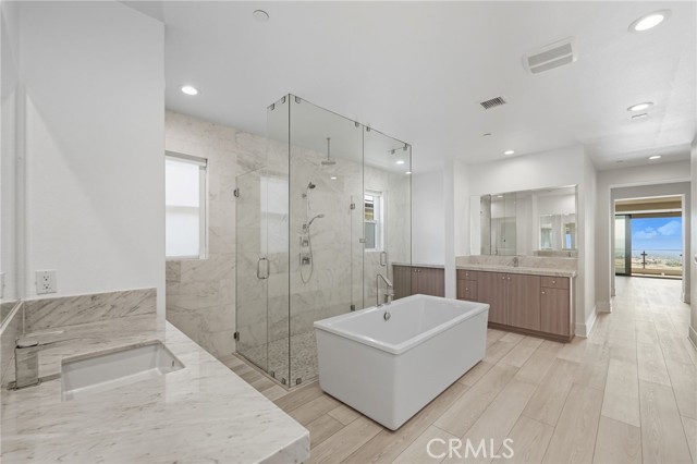 20508 W Shelley Lane, Porter Ranch CA: https://media.crmls.org/medias/7880ae47-580c-4a0b-9edf-40180a236fbb.jpg