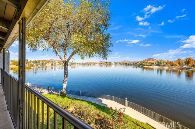 Detail Gallery Image 12 of 36 For 22106 Treasure Island, Canyon Lake,  CA 92587 - 2 Beds | 2 Baths