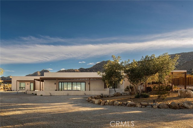 Detail Gallery Image 46 of 54 For 8429 Fleur Dr, Joshua Tree,  CA 92252 - 4 Beds | 6/1 Baths