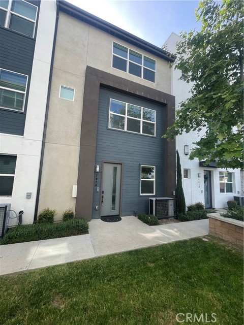 7816 Paxton Place, Rancho Cucamonga CA: https://media.crmls.org/medias/7881ab69-42ab-4001-8df1-337b33acdcf4.jpg