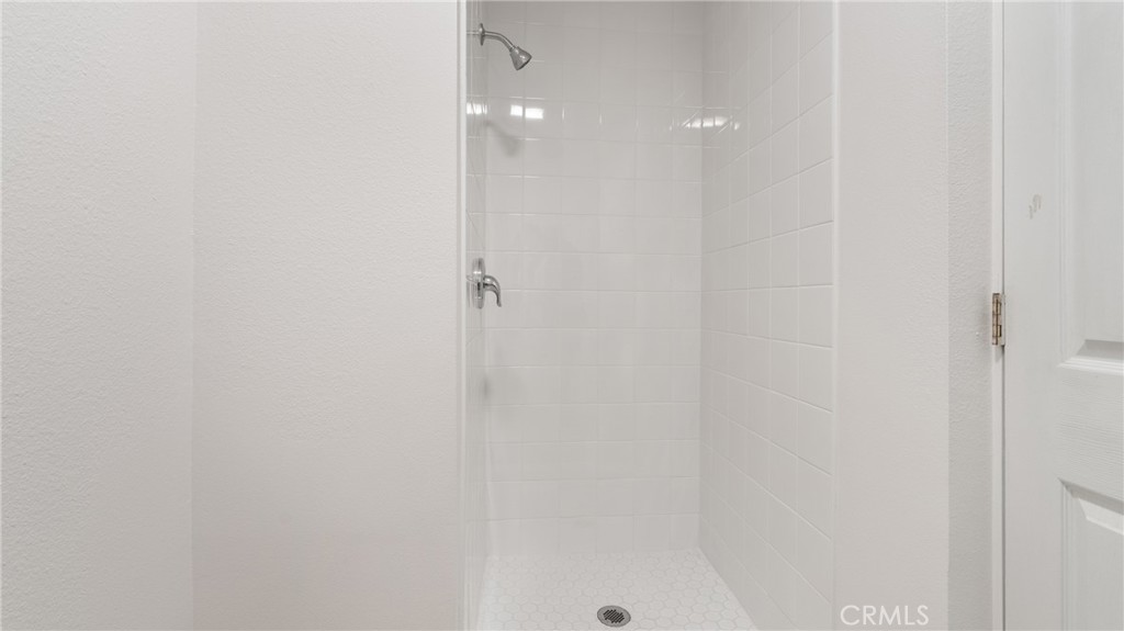 https://media.crmls.org/medias/788265a0-a982-4052-9e2d-67fe37082470.jpg?preset=X-Large
