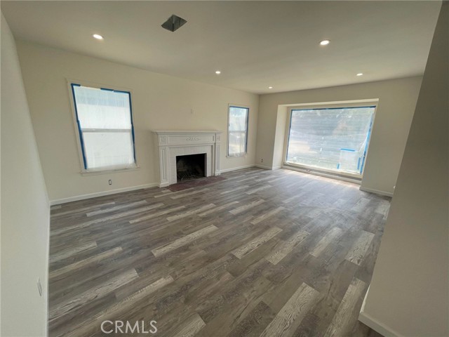 21804 Halldale Avenue, Torrance CA: https://media.crmls.org/medias/78826b5c-6d8f-4347-866c-26efb1042b08.jpg