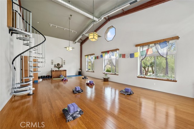 Image 15 of 68 For 6790 Pozo