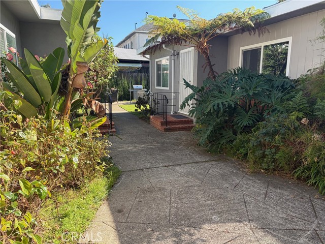 Detail Gallery Image 12 of 13 For 4806 Clarke St #2,  Oakland,  CA 94609 - 1 Beds | 1 Baths