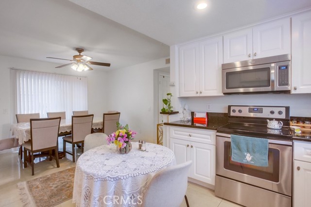 Detail Gallery Image 24 of 50 For 21721 Alderbrook #22,  Mission Viejo,  CA 92692 - 3 Beds | 2/1 Baths