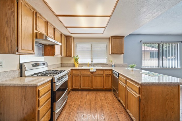 Detail Gallery Image 12 of 26 For 1819 Acosta Ave, Lancaster,  CA 93535 - 3 Beds | 2 Baths