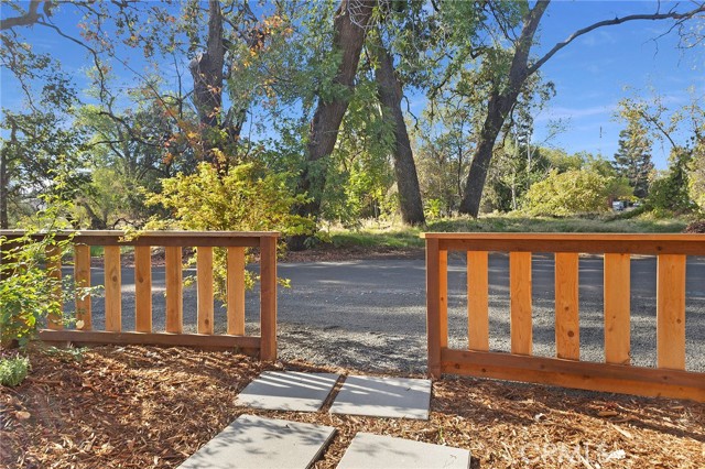 475 E Lindo, Chico, CA, 95926 475 E Lindo, Chico, CA, 95926