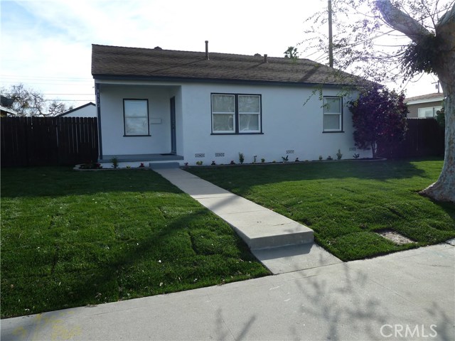 2118 W Valencia Dr, Fullerton, CA 92833