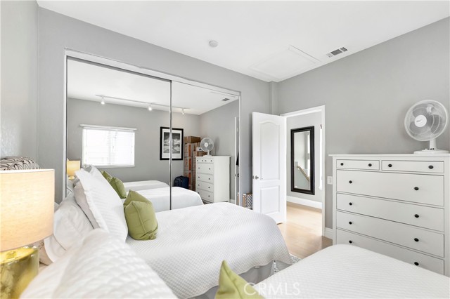Detail Gallery Image 43 of 55 For 1916 Pine St, Huntington Beach,  CA 92648 - 4 Beds | 3 Baths