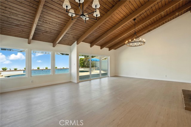 25201 Miles Ave, Lake Forest CA: https://media.crmls.org/medias/78842a24-7c53-42d2-9dbd-3465833b4e8a.jpg