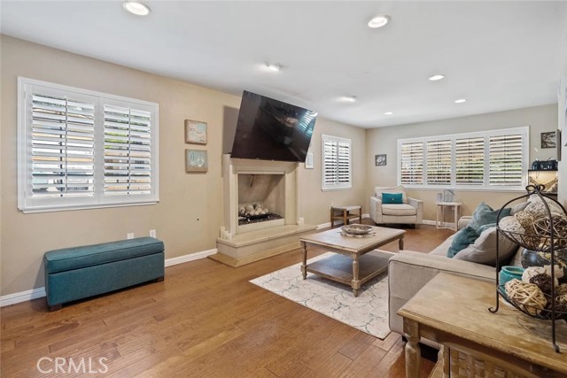 Detail Gallery Image 7 of 33 For 14022 Arlee, Sylmar,  CA 91342 - 3 Beds | 2 Baths