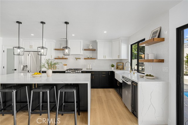 Detail Gallery Image 5 of 33 For 4401 E Fernwood, Orange,  CA 92869 - 4 Beds | 2 Baths