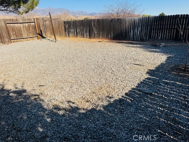 98 Lori Way, Banning CA: https://media.crmls.org/medias/7884e23f-dabc-4167-aaaf-3ff3fb5b3072.jpg