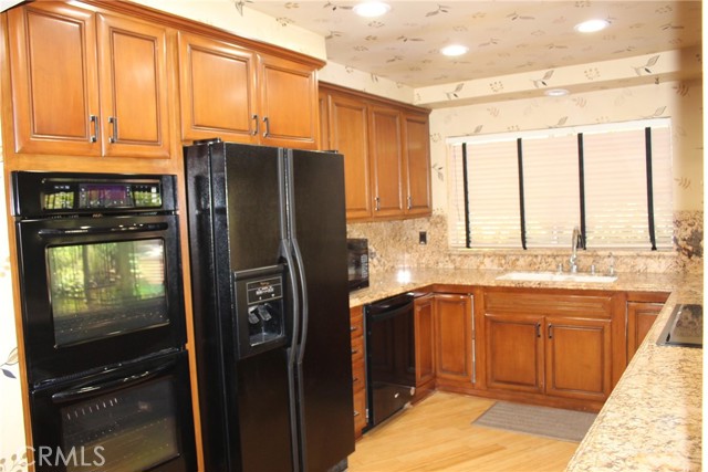 4400 Portico Place, Encino CA: https://media.crmls.org/medias/78854b8b-5868-4672-a255-008d94105177.jpg