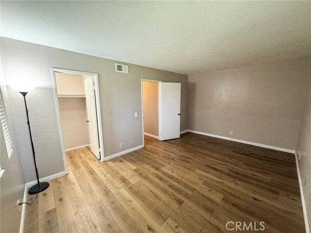 Detail Gallery Image 10 of 15 For 958 South Crossbow Lane #8,  Anaheim,  CA 92804 - 2 Beds | 2 Baths