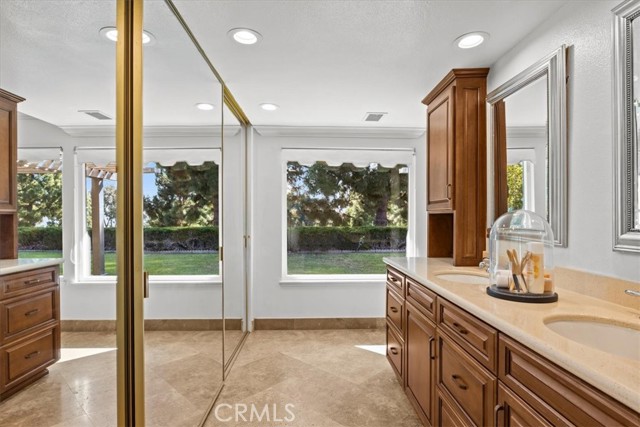 Detail Gallery Image 21 of 34 For 19011 Glenmont Ter, Irvine,  CA 92603 - 3 Beds | 2/1 Baths