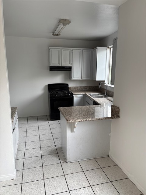 13901 Olive View Lane, Sylmar CA: https://media.crmls.org/medias/7886428f-a2f7-4e83-ba1a-30fd4187e765.jpg