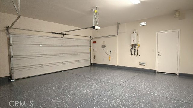 7833 Wild Rye Street, Chino CA: https://media.crmls.org/medias/78872bbe-1bb8-4a9e-bd25-6355f44cea4f.jpg