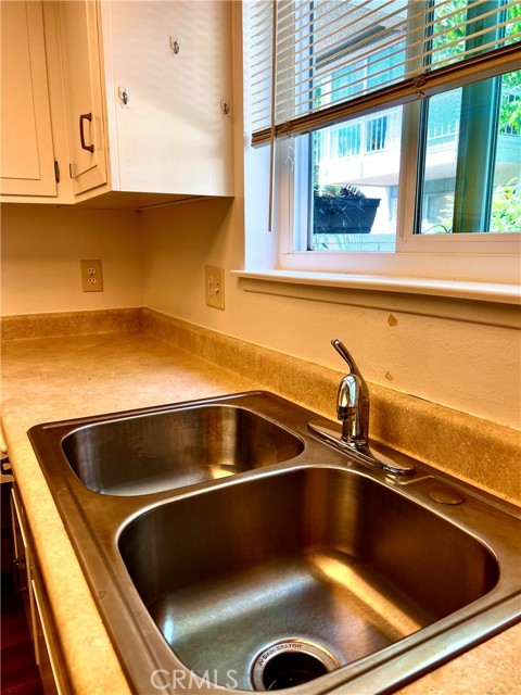 Detail Gallery Image 7 of 15 For 214 Avenida Majorca a,  Laguna Woods,  CA 92637 - 1 Beds | 1 Baths