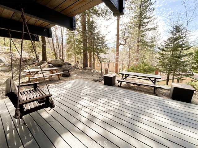 Detail Gallery Image 23 of 31 For 2484 Pine Dr, Running Springs,  CA 92382 - 2 Beds | 1 Baths