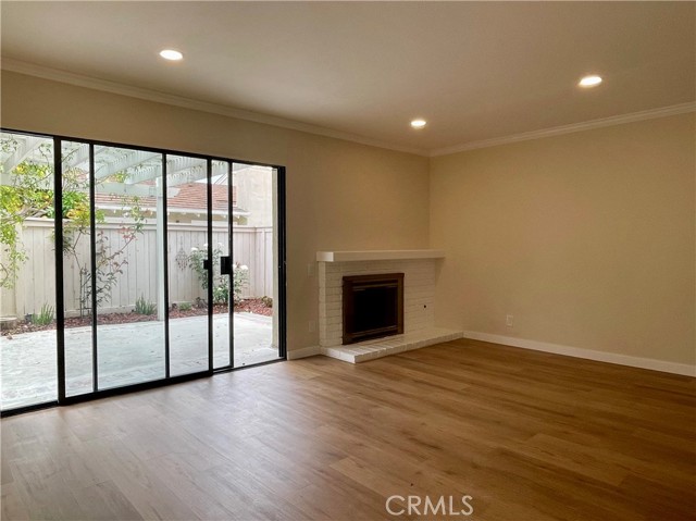 Detail Gallery Image 3 of 32 For 23 Sunfish #33,  Irvine,  CA 92604 - 3 Beds | 2/1 Baths