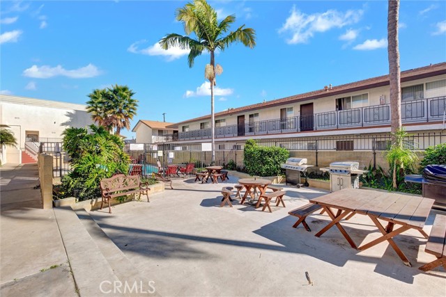 Detail Gallery Image 32 of 39 For 7033 Stewart and Gray Rd #24,  Downey,  CA 90241 - 2 Beds | 2 Baths