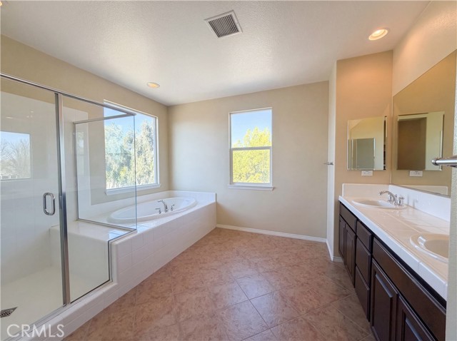Detail Gallery Image 22 of 34 For 28327 Serenity Falls Way, Menifee,  CA 92585 - 4 Beds | 3/1 Baths