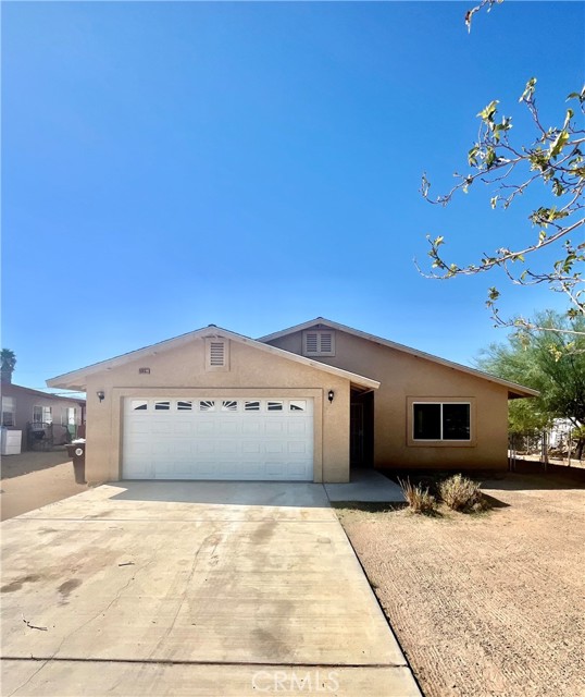 Detail Gallery Image 1 of 16 For 5932 La Buena Tierra Ave, Twentynine Palms,  CA 92277 - 3 Beds | 2 Baths