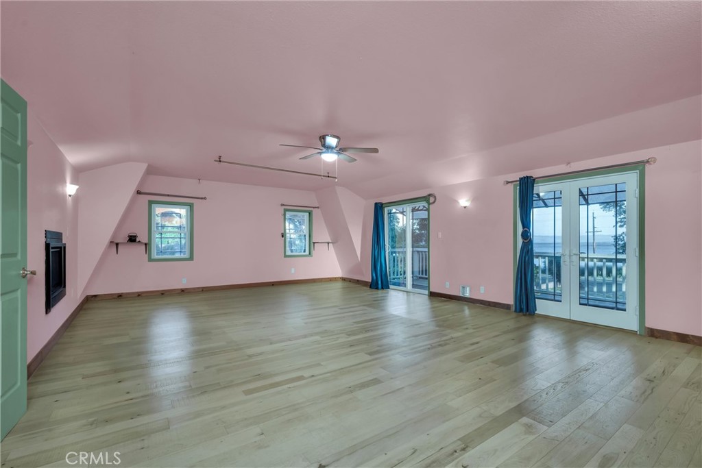 https://media.crmls.org/medias/788a763c-8de1-47df-879d-aa350ba2c386.jpg?preset=X-Large