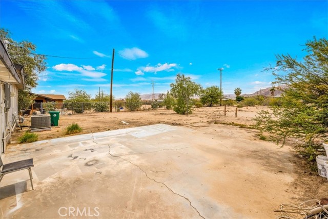 73355 Sun Valley Drive, 29 Palms CA: https://media.crmls.org/medias/788adc8d-049d-4f9a-90e6-a2324acfd6a0.jpg