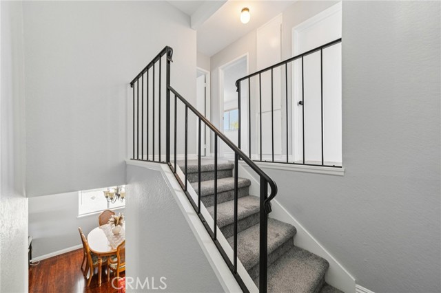 23441 Via Ronda, Mission Viejo CA: https://media.crmls.org/medias/788c00f0-d4c5-4654-b4c6-db02135a64c3.jpg