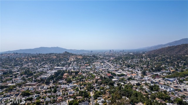 4868 La Roda Avenue, Eagle Rock CA: https://media.crmls.org/medias/788c3f84-2d6e-4d81-ba41-feb28dada786.jpg