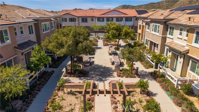 Detail Gallery Image 2 of 21 For 35741 Starling #2204,  Murrieta,  CA 92563 - 2 Beds | 2/1 Baths